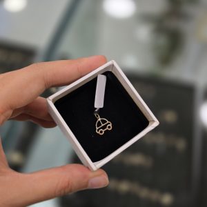آویز ماشین
