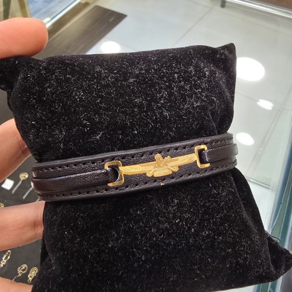 دستبند فروهر
