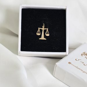 آویز ترازو کد 166