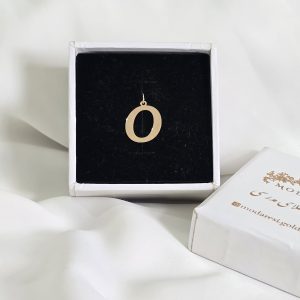 آویز لاتین O