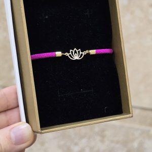 دستبند گل نیلوفر کد 3