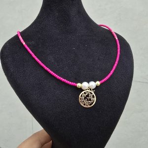 چوکر پروانه چندتایی